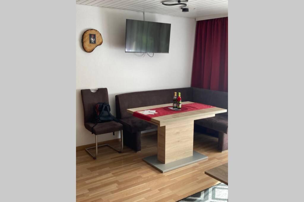 Gemuetliche Ferienwohnung In Sankt Blasien Exterior foto